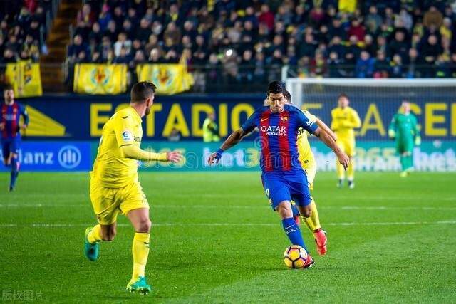 高诗岩23+7+10山东力克广州 浙江送江苏9连败